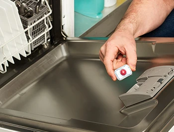How To Load the Dishwasher And Run The Cleaning Cycle
